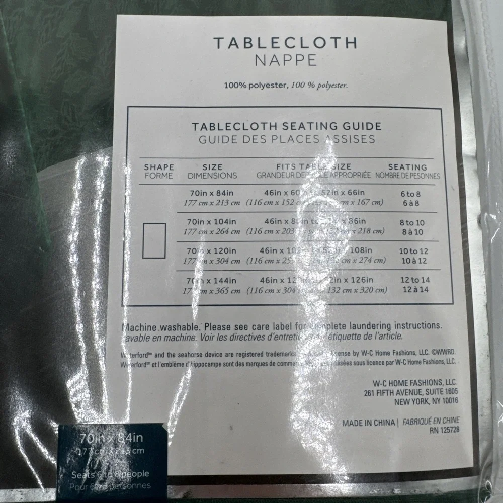Waterford Green Holly Holiday Tablecloth 70x84 Oblong Seats 6 To 8 New Sealed